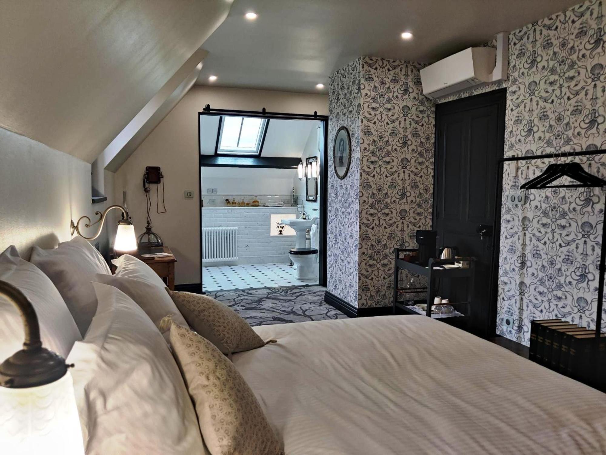 Vallee 1900 Bed & Breakfast *